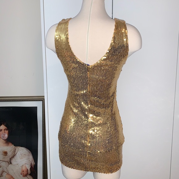 ❤️SOLD❤️ Gold Sequin Bodycon Mini Dress - Picture 2 of 3